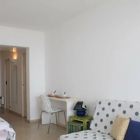 Apartment Villeneuve-loubet, 1 Piece, 2 Personnes - Fr-1-252a-8