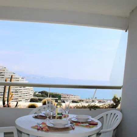 Villeneuve-loubet, 1 Piece, 2 Personnes - Fr-1-252a-8 Apartment *